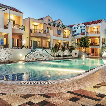 Lotus Hotel Apartments Като Дарацо Екстериор снимка