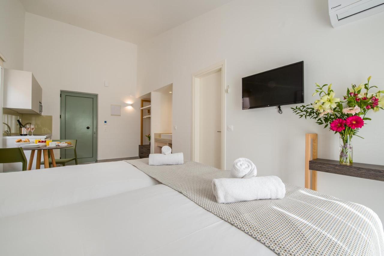 Lotus Hotel Apartments Като Дарацо Екстериор снимка