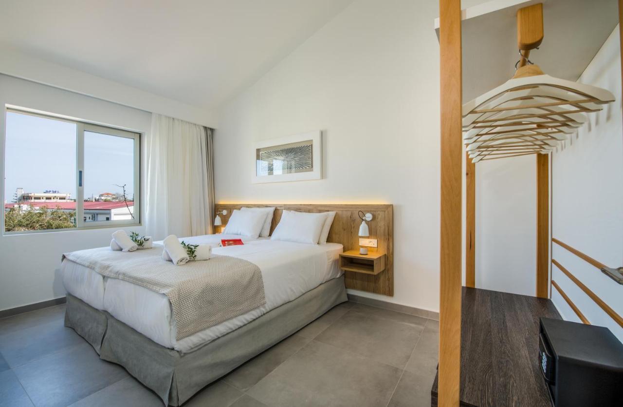 Lotus Hotel Apartments Като Дарацо Екстериор снимка