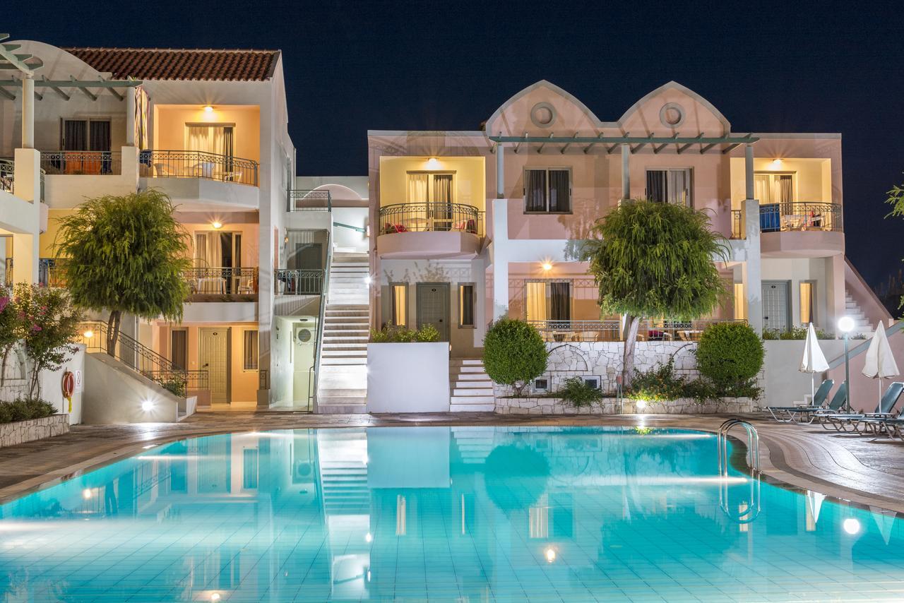 Lotus Hotel Apartments Като Дарацо Екстериор снимка